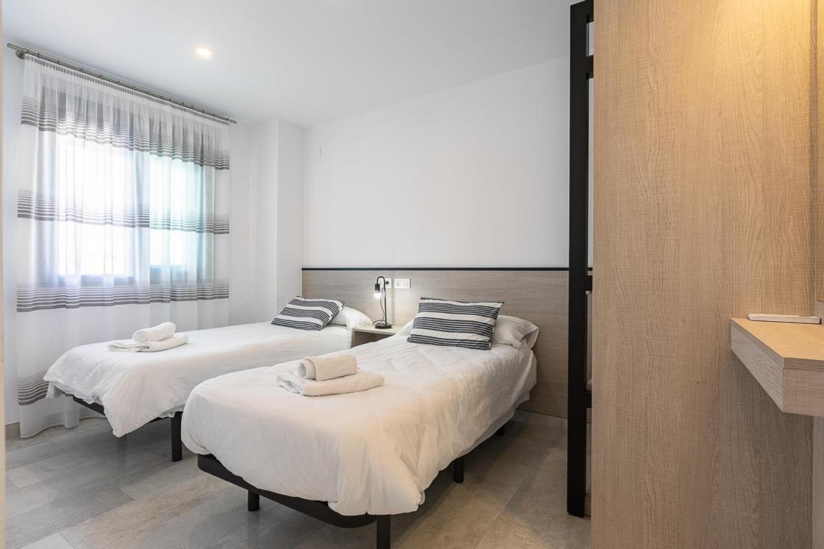 Apartamentos Guerrero 3 Торре-дель-Мар Екстер'єр фото